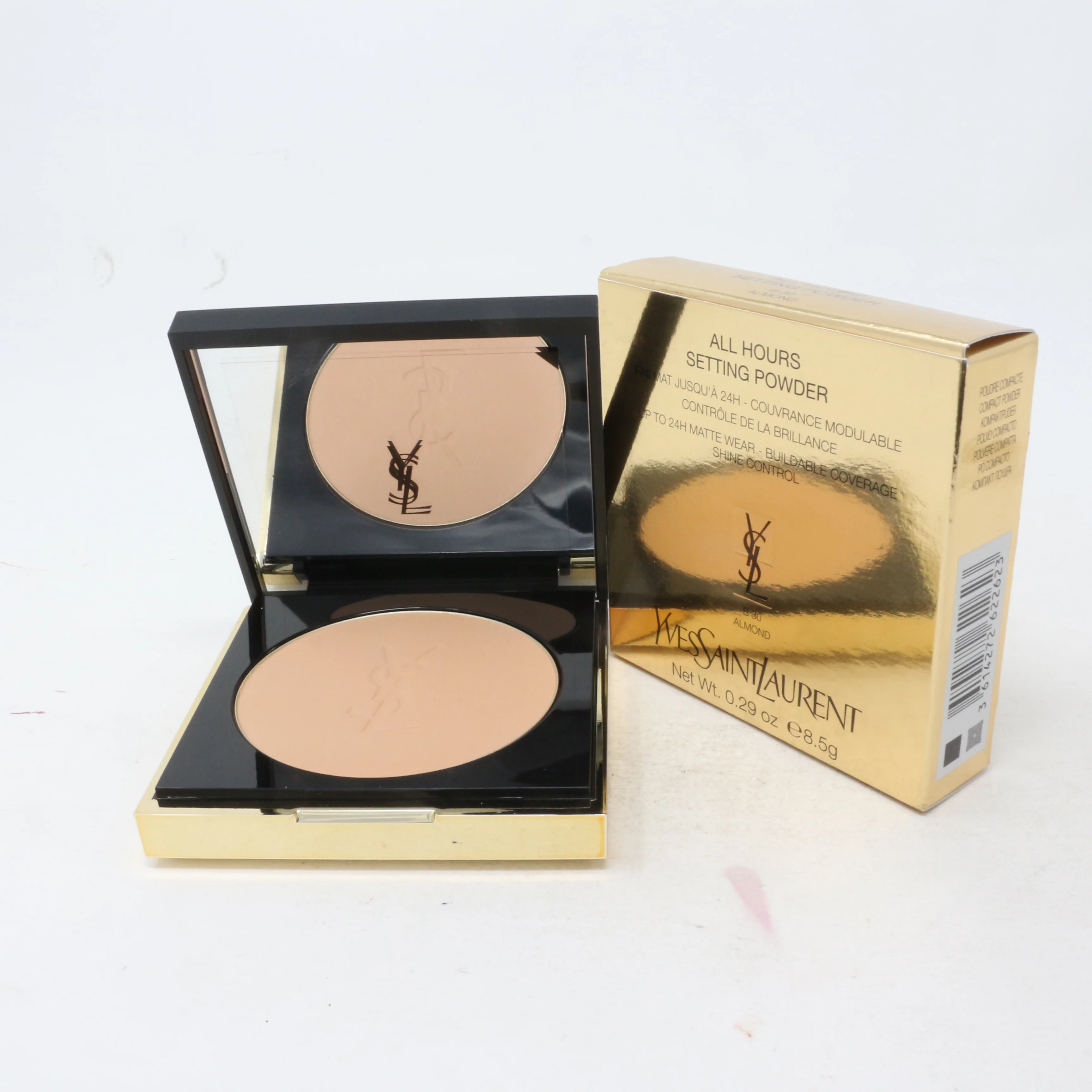 A 24-hour, multi-tasking powder that can be used for a natural matte finish and shine-free complexion. - Image 2