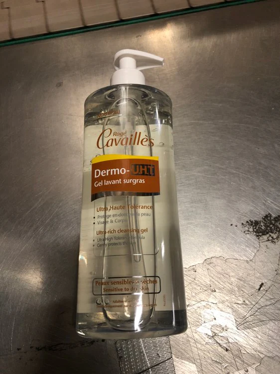 Dermo-U.H.T Ultra-Rich Cleansing Gel - Image 3