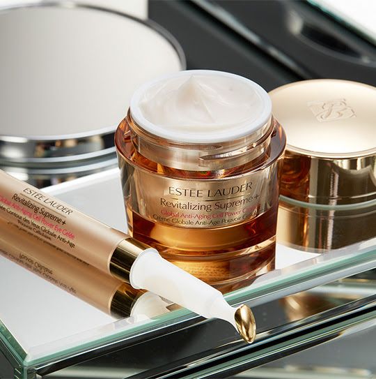 Revitalizing Supreme+ Global Anti-Aging Cell Power Creme - Image 3